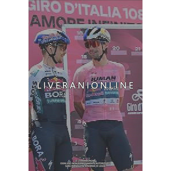 17-05-2025 Giro D\'italia; Tappa 08 Giulianova - Castelraimondo; 2025, Red Bull - Bora Hansgrohe; Roglic, Primoz; Tratnik, Jan; Giulianova; ©SIROTTI - AGENZIA ALDO LIVERANI SAS