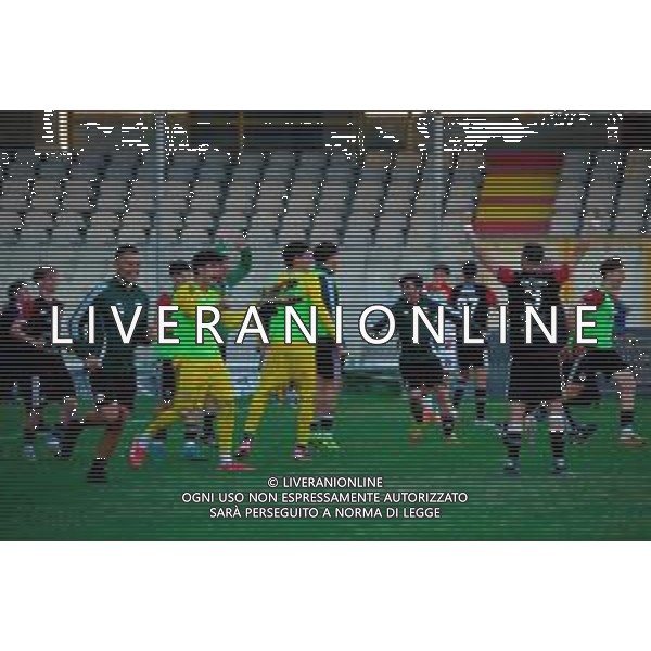 TVEM May 17, 2025 Foggia, Italy - Foggia vs ACR Messina - Italian soccer serie C 2024/25 - Pino Zaccheria Stadium. In the pic: Foggia players celebrate their play-out victory FOTO EMMANUELE MASTRODONATO-AG ALDO LIVERANI SAS