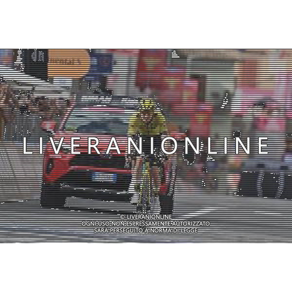 17-05-2025 Giro D\'italia; Tappa 08 Giulianova - Castelraimondo; 2025, Visma - Lease A Bike; Kelderman, Wilko; Castelraimondo; ©SIROTTI - AGENZIA ALDO LIVERANI SAS