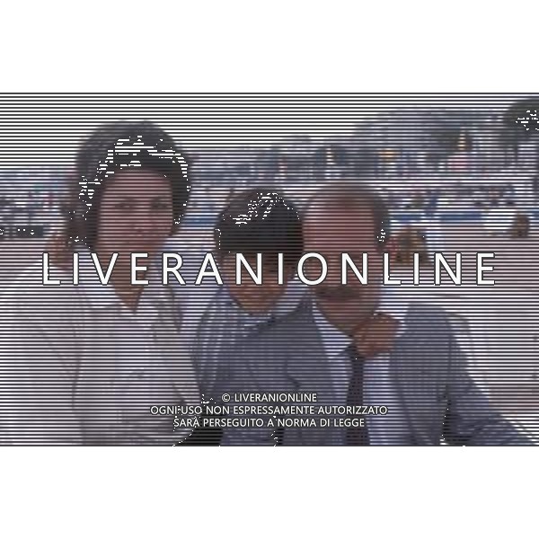 DIAP-RETROSPETTIVA SALVATORE CASCIO ATTORE NELLA FOTO SALVATORE CASCIO A CANNES NELL\'ANNO 1989 CON IL PADRE E LA MADRE AG THEMA-AG ALDO LIVERANI SAS