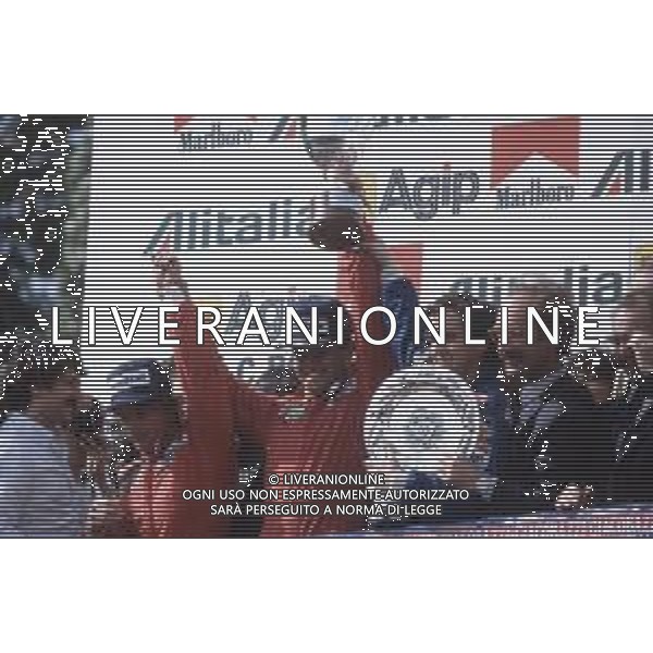 DIAP-RETROSPETTIVA PATRICK TAMBAY PILOTA F1 NELLA FOTO PATRICK TAMBAY CON RENE\' ARNOUX E ALAIN PROST A IMOLA AG ALDO LIVERANI SAS