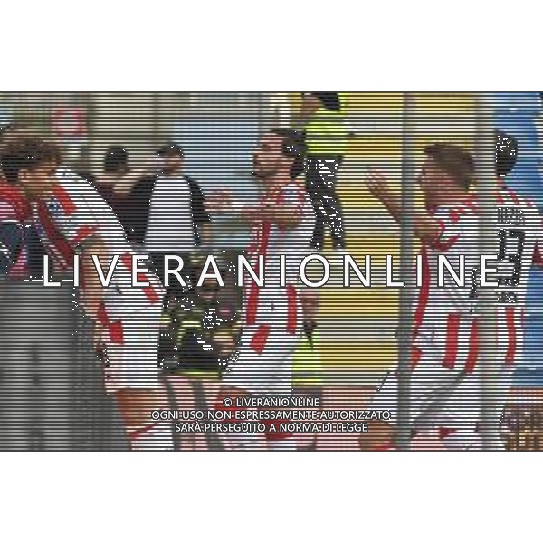 Serie C 2024-2025 Playoff Stadio Ezio Scida (Crotone) Nella foto: Festa gol Leverbe Andrea Rosito @Agenzia Liverani Sas -Crotone - Vicenza Playoff Lega Pro Campionato Calcio Serie C - 18.05.2025