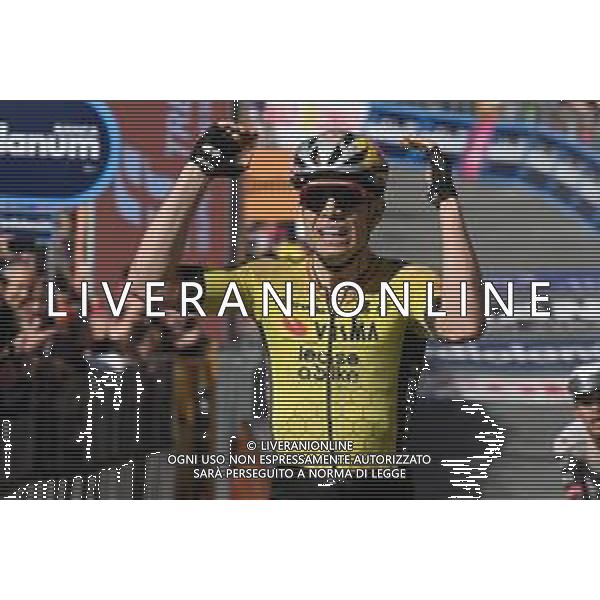 18-05-2025 Giro D\'italia; Tappa 09 Gubbio - Siena; 2025, Visma - Lease A Bike; Van Aert, Wout; Siena; foto stefano sirotti-ag aldo liverani sas