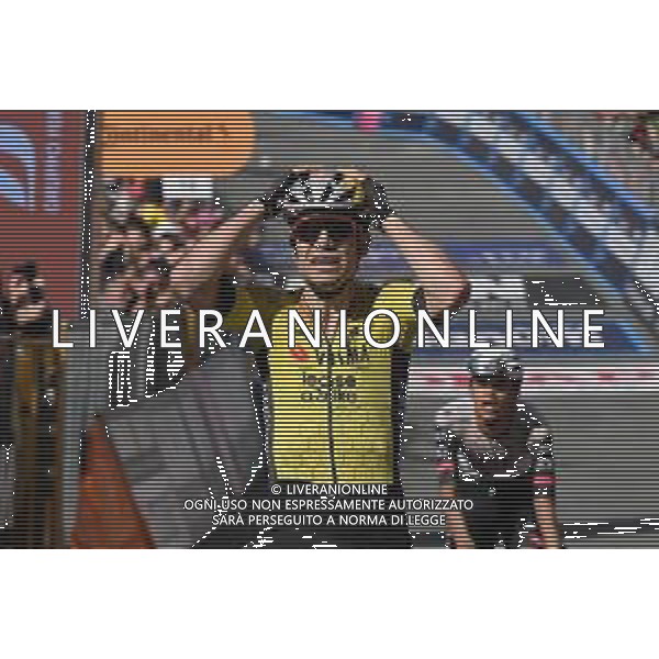 18-05-2025 Giro D\'italia; Tappa 09 Gubbio - Siena; 2025, Visma - Lease A Bike; Van Aert, Wout; Siena; foto stefano sirotti-ag aldo liverani sas