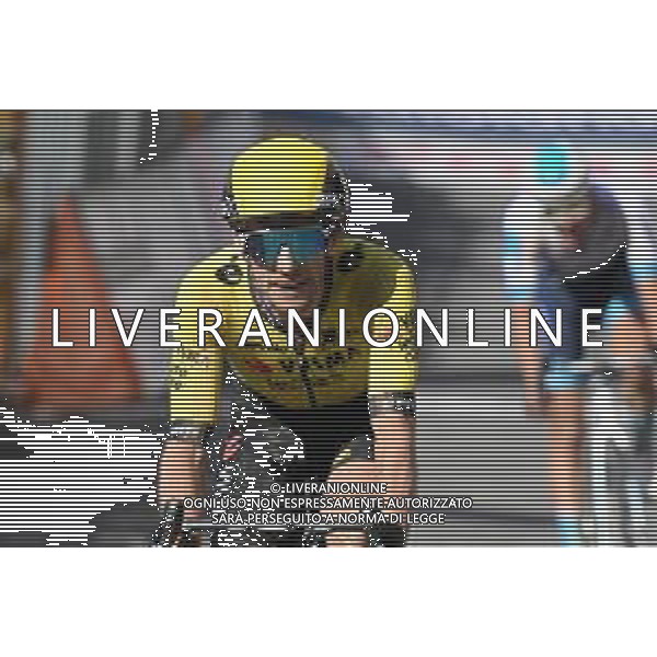 18-05-2025 Giro D\'italia; Tappa 09 Gubbio - Siena; 2025, Visma - Lease A Bike; Yates, Simon; Siena; foto stefano sirotti-ag aldo liverani sas