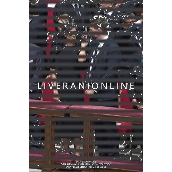 ROMA - 18 Maggio 2025 Celebrazione Eucaristica per l’inizio del Ministero Petrino del Vescovo di Roma Leone XIV Nella Foto: JD Vance, Usha Vance Andrea Bracaglia- AGENZIA ALDO LIVERANI SAS