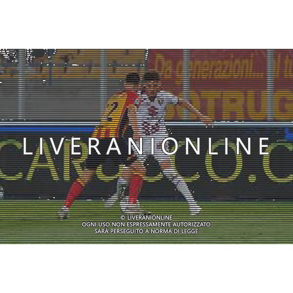 TVEM May 18, 2025 Lecce, Italy - US Lecce vs Torino FC - Italian soccer serie A 2024/25 - Via Del Mare Stadium. In the pic: Sergiu Perciun of Torino FC in action against Frederic Guilbert of US Lecce foto emmanuele mastrodonato-ag aldo liverani sas