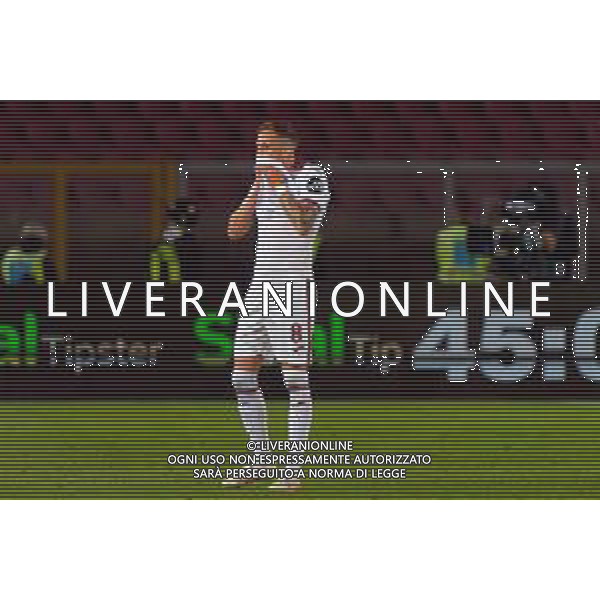 TVEM May 18, 2025 Lecce, Italy - US Lecce vs Torino FC - Italian soccer serie A 2024/25 - Via Del Mare Stadium. In the pic: Ivan Ilic of Torino FC disappointment foto emmanuele mastrodonato-ag aldo liverani sas