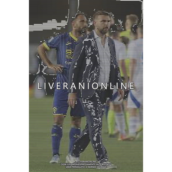 Paolo Zanetti Head Coach of Hellas Verona FC expresses disappointment at the end of Hellas Verona FC vs Como FC 1907, 37° Serie A Enilive 2024-25 game at Marcantonio Bentegodi stadium in Verona (VR), Italy, on May 18, 2025. (Photo by Davide Casentini)- AGENZIA ALDO LIVERANI SAS