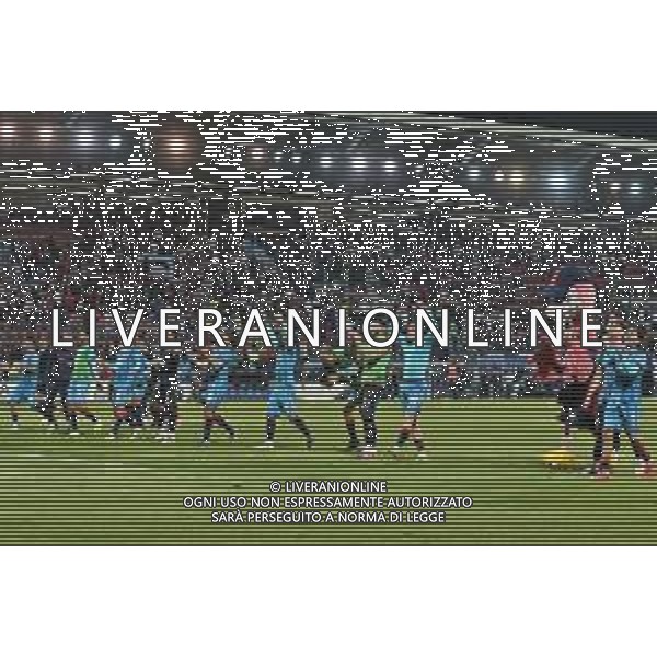 18-5-2025. Cagliari calcio-Venezia F.C., 37° giornata Serie A calcio Italia 2024/2025, stadio Unipol Domus Cagliari. Foto Salvatore Moi/Agenzia Aldo Liverani s.as. Nella foto: Cagliarii batte venezia e rimane in seria A saluto ai tifosi ©MOI SALVATORE - AGENZIA ALDO LIVERANI SAS