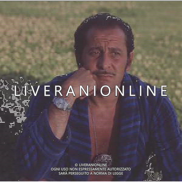 COL-RETROSPETTIVA DOMENICO MODUGNO CANTANTE NELLA FOTO DOMENICO MODUGNO ARCHIVIO GIOVANNI LIVERANI-AG ALDO LIVERANI SAS 