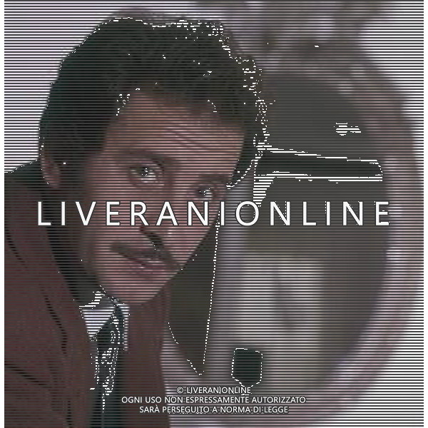 COL-RETROSPETTIVA DOMENICO MODUGNO CANTANTE NELLA FOTO DOMENICO MODUGNO ARCHIVIO GIOVANNI LIVERANI-AG ALDO LIVERANI SAS 