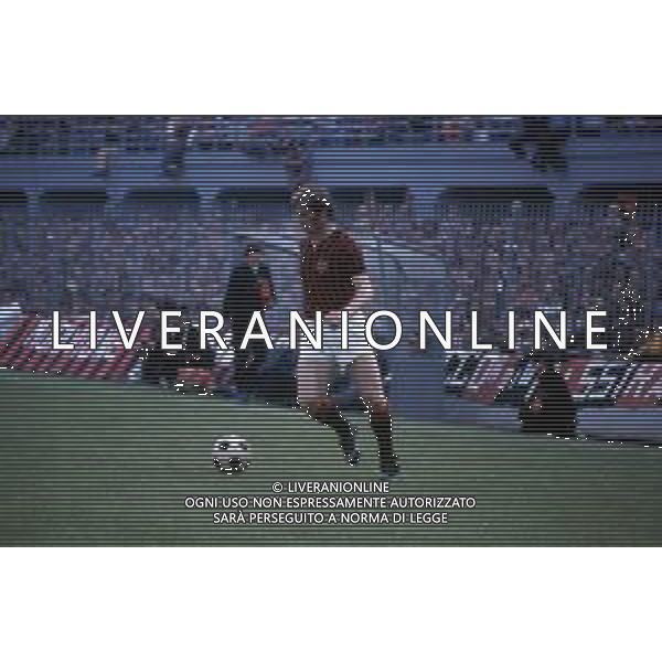 DIAP-RETROSPETTIVA ROMEO BENETTI CALCIATORE NELLA FOTO ROMEO BENETTI CON LA MAGLIA DEL MILAN CALCIO AG ALDO LIVERANI SAS