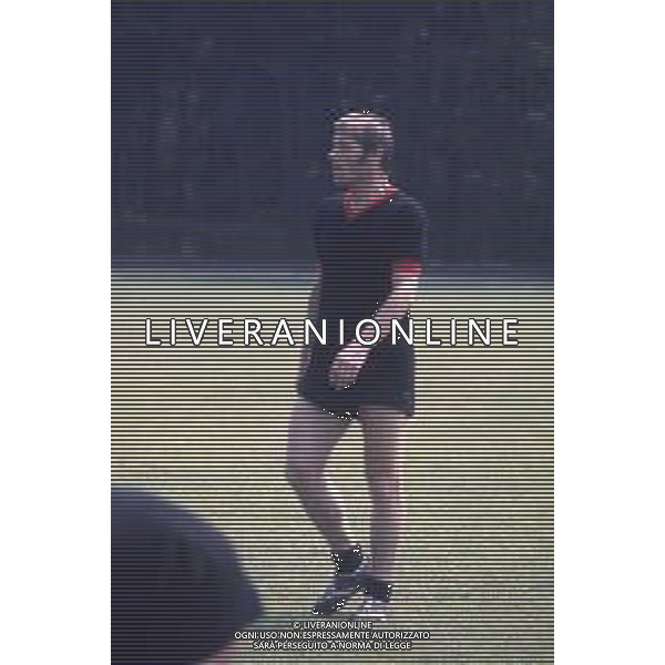 DIAP-RETROSPETTIVA ROMEO BENETTI CALCIATORE NELLA FOTO ROMEO BENETTI CON LA MAGLIA DEL MILAN CALCIO AG ALDO LIVERANI SAS