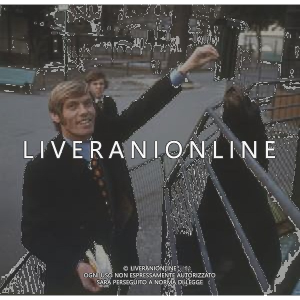 COL-RETROSPETTIVA ROMEO BENETTI CALCIATORE NELLA FOTOO ROMEO BENETTI ALLO ZOO DI MILANO NEGLI ANNI 75-78 AG ALDO LIVERANI SAS