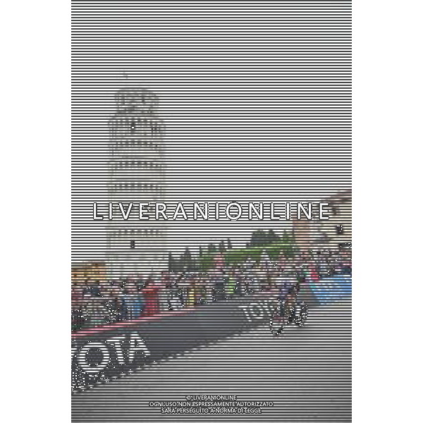 20-05-2025 Giro D\'italia; Tappa 10 Lucca - Pisa; 2025, Uae Team Emirates - Xrg; Mcnulty, Brandon; Pisa Piazza Dei Miracoli; ©SIROTTI - AGENZIA ALDO LIVERANI SAS