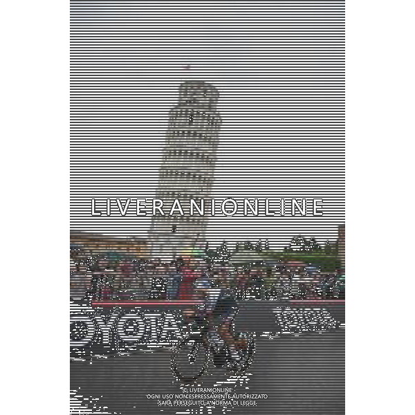 20-05-2025 Giro D\'italia; Tappa 10 Lucca - Pisa; 2025, Red Bull - Bora Hansgrohe; Pellizzari, Giulio; Pisa Piazza Dei Miracoli; ©SIROTTI - AGENZIA ALDO LIVERANI SAS
