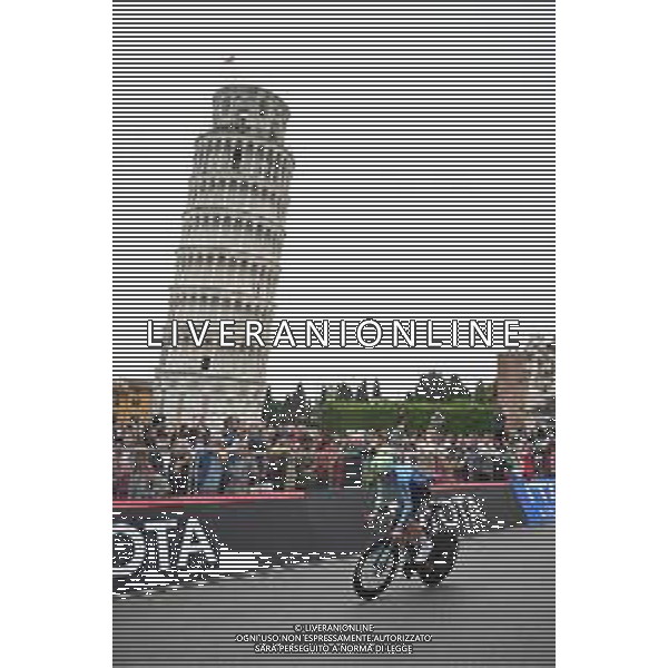 20-05-2025 Giro D\'italia; Tappa 10 Lucca - Pisa; 2025, Decathlon - Ag2r La Mondiale; Prodhomme, Nicolas; Pisa Piazza Dei Miracoli; ©SIROTTI - AGENZIA ALDO LIVERANI SAS