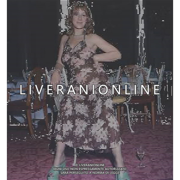 COL-RETROSPETTIVA HELEN MIRREN ATTRICE NELLA FOTO HELEN MIRRENA CANNES NELL\'ANNO 1970 FOTO ATTILIO ROGNONI-AG GIOVANNI LIVERANI-AG ALDO LIVERANI SAS