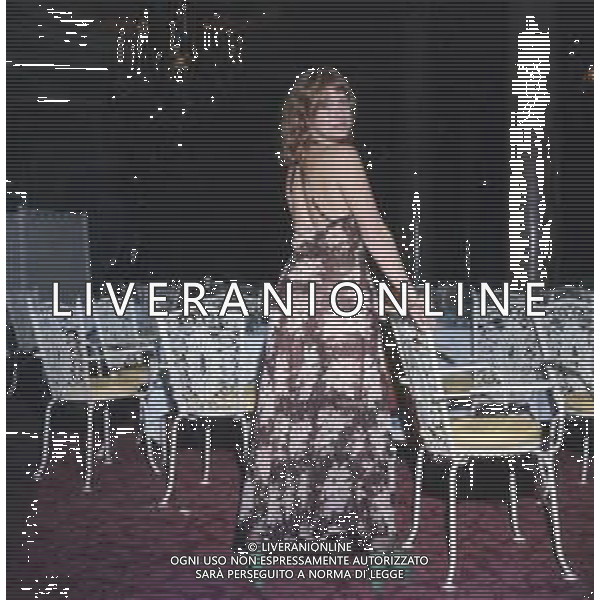 COL-RETROSPETTIVA HELEN MIRREN ATTRICE NELLA FOTO HELEN MIRRENA CANNES NELL\'ANNO 1970 FOTO ATTILIO ROGNONI-AG GIOVANNI LIVERANI-AG ALDO LIVERANI SAS