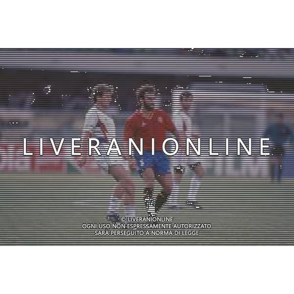 DIAP-RETROSPETTIVA MARTIN VASQUEZ CALCIATORE NELLA FOTO MARTIN VASQUEZ CON LA MAGLIA DELLA NAZIONALE DI CALCIO SPAGNA NELL\'ANNO1990 AG ALDO LIVERANI SAS