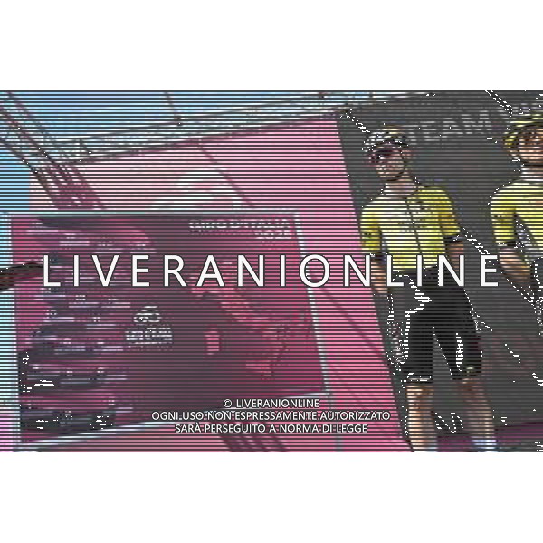 21-05-2025 Giro D\'italia; Tappa 11 Viareggio - Castelnovo Ne Monti; 2025, Visma - Lease A Bike; Van Aert, Wout; Viareggio;