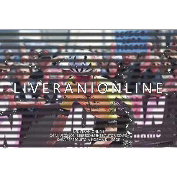 21-05-2025 Giro D\'italia; Tappa 11 Viareggio - Castelnovo Ne Monti; 2025, Visma - Lease A Bike; Van Aert, Wout; Viareggio;