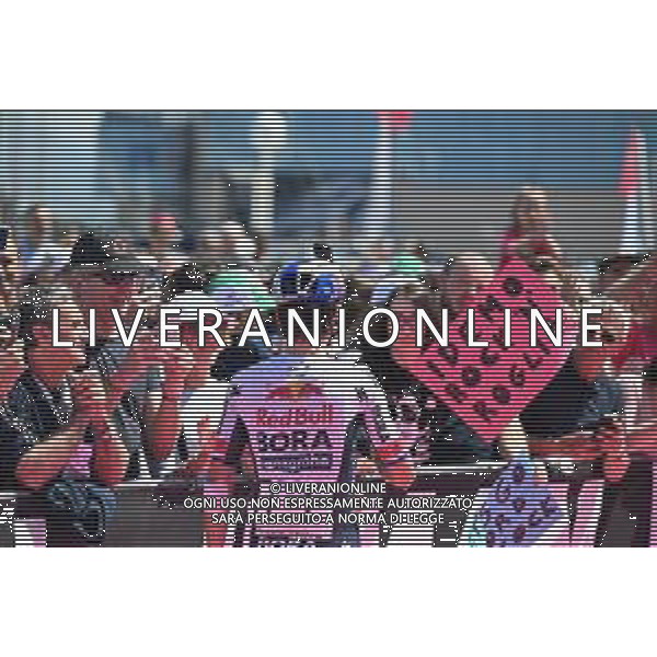 21-05-2025 Giro D\'italia; Tappa 11 Viareggio - Castelnovo Ne Monti; 2025, Red Bull - Bora Hansgrohe; Roglic, Primoz; Viareggio;