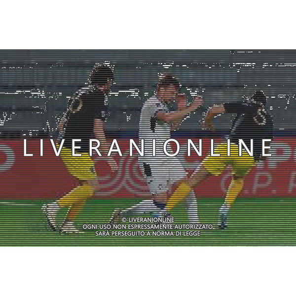Tommaso De Nipoti of Atalanta U23 in action against Galo Capomaggio of Audace Cerignola -Audace Cerignola - Atalanta U23 ritorno dei quarti di finale play-off Serie C - 21.05.2025 ©TVEM Emmanuele Mastrodonato - AGENZIA ALDO LIVERANI SAS