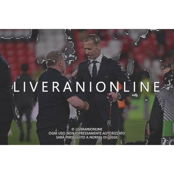 TVRG Tottenham Hotspur vs Manchester United nella foto Ange Postecoglou allenatore Tottenham Hotspur SX e Aleksander Ceferin presidente UEFA DX durante la premiazione Bilbao (SPA) 21-05-2025 Stadio San Mames UEFA Europa League - finale foto Roberto Garavaglia/Agenzia Aldo Liverani sas