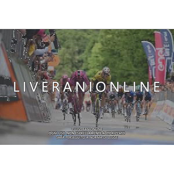 23-05-2025 Giro D\'italia; Tappa 13 Rovigo - Vicenza; 2025, Lidl - Trek; 2025, Visma - Lease A Bike; Pedersen, Mads; Van Aert, Wout; Vicenza - Monte Berico; ©SIROTTI - AGENZIA ALDO LIVERANI SAS
