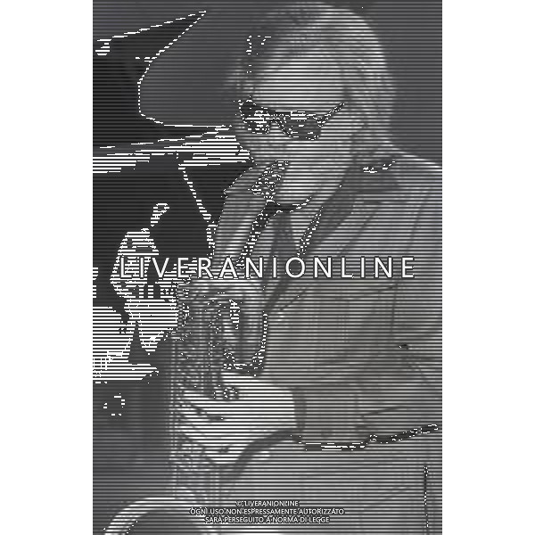 NEG-RETROSPETTIVA GERRY MULLIGAN SASSOFONISTA-COMPOSITORE E ARRANGIATORE STATUNITENSE NELLA FOTO GERRY MULLIGAN AL MIDEM NELL\'ANNO 1975 AG GIOVANNI LIVERANI-AG ALDO LIVERANI SAS 