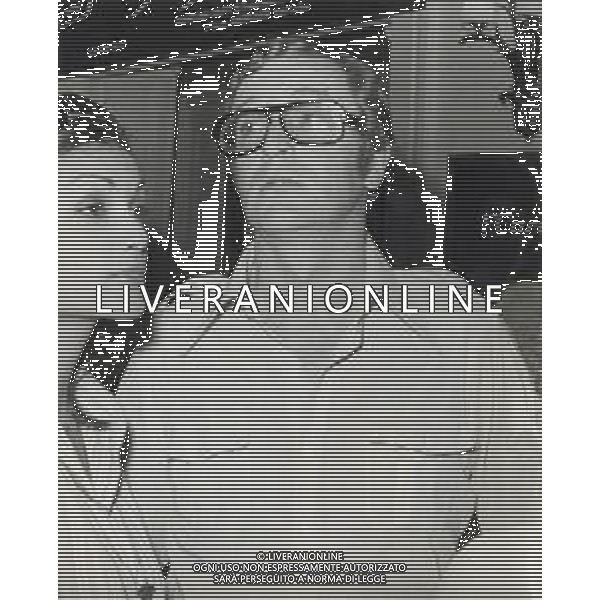 ST-RETROSPETTIVA MICHAEL CAIINE ATTORE NELLA FOTO MICHAEL CAINE A CANNES NELL\'ANNO 1974 AG GIOVANNI LIVERANI-AG ALDO LIVERANI SAS