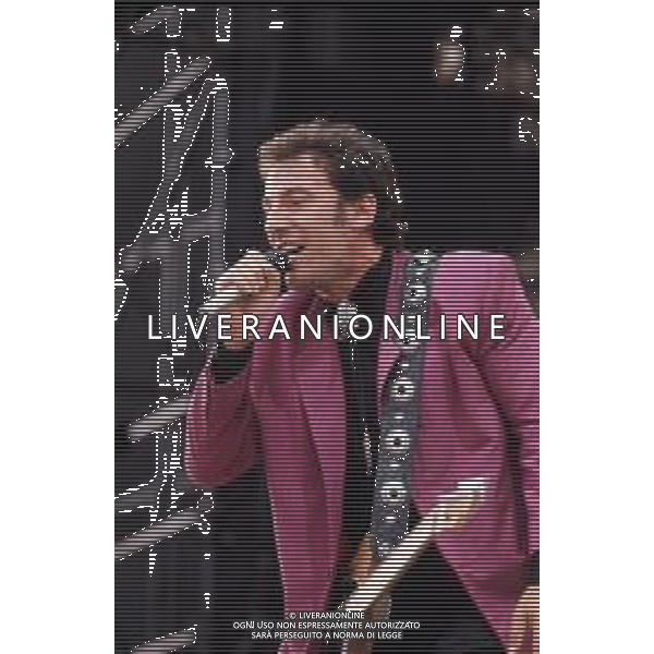NEG-RETROSPETTIVA BRUCE SPRINGTEEN CANTANTE NELLA FOTO BRUCE SPRINGSTEEN AL CONCERTO DI TORINO IL GIORNO 11-06-1988 AG CONTROLUCE-AG ALDO LIVERANI SAS 