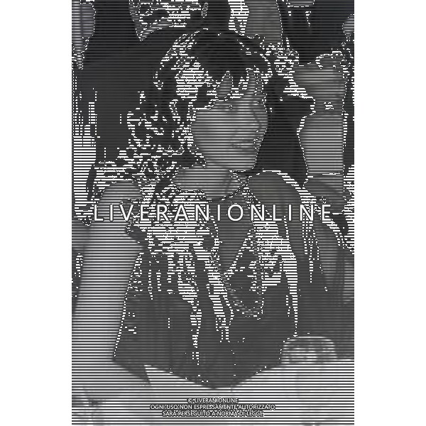 NEG-RETROSPETTIVA SYLVIA KRISTEL ATTRICE NELLA FOTO SYLVIA KRISTEL A CANNES NELL\'ANNO 1975 AG ALDO LIVERANI SAS