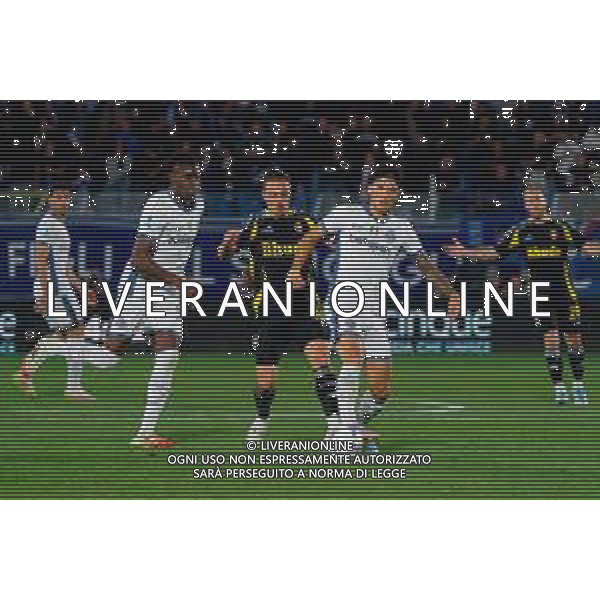 TVEM May 23, 2025 Como, Italy - Como 1907 vs FC Inter - Italian soccer serie A 2024/25 - Giuseppe Sinigaglia Stadium. In the pic: Joaquín Correa of FC Inter in action against Maxence Caqueret of Como 1907 ©TVEM Emmanuele Mastrodonato - AGENZIA ALDO LIVERANI SAS