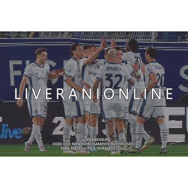 TVEM May 23, 2025 Como, Italy - Como 1907 vs FC Inter - Italian soccer serie A 2024/25 - Giuseppe Sinigaglia Stadium. In the pic: Stefan de Vrij of FC Inter celebrates after scoring a goal with teammates ©TVEM Emmanuele Mastrodonato - AGENZIA ALDO LIVERANI SAS