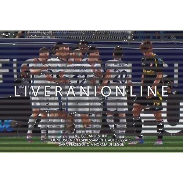 TVEM May 23, 2025 Como, Italy - Como 1907 vs FC Inter - Italian soccer serie A 2024/25 - Giuseppe Sinigaglia Stadium. In the pic: Stefan de Vrij of FC Inter celebrates after scoring a goal with teammates ©TVEM Emmanuele Mastrodonato - AGENZIA ALDO LIVERANI SAS