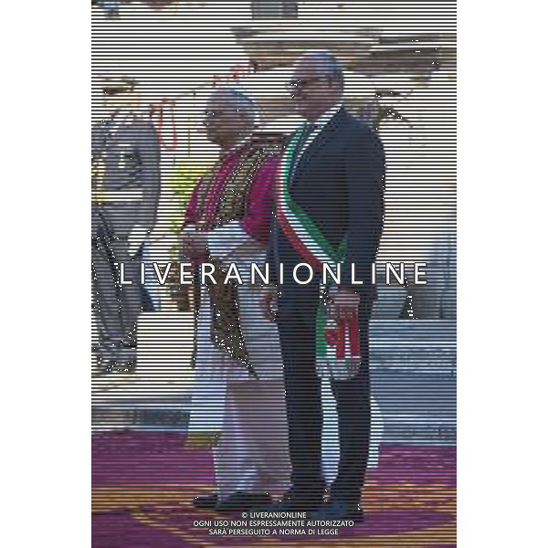 Roma - 25 Maggio 2025 Papa Leone XIV incontra il Sindaco di Roma Roberto Gualtieri ai piedi del Campidoglio Nella Foto: Papa XIV - Roberto Gualtieri Andrea Bracaglia - AGENZIA ALDO LIVERANI SAS