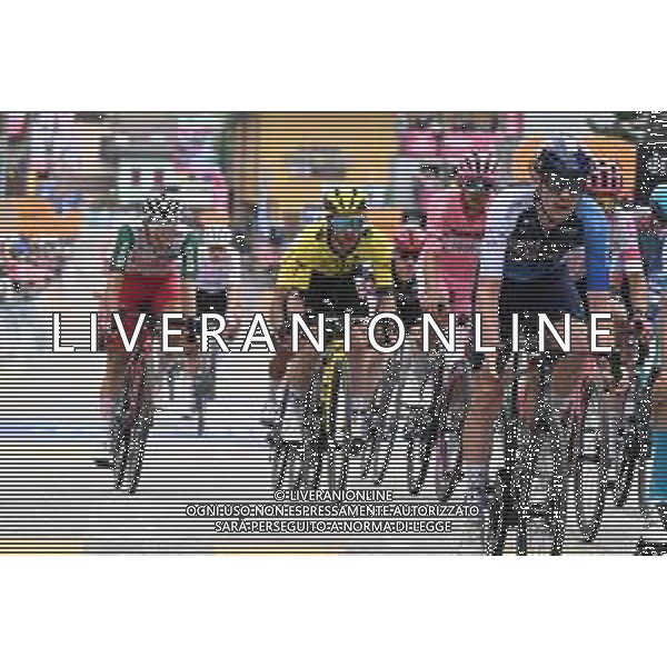 25-05-2025 Giro D\'italia; Tappa 15 Fiume Veneto - Asiago; 2025, Visma - Lease A Bike; 2025, Uae Team Emirates - Xrg; Yates, Simon; Del Toro Romero, Isaac; Asiago; ©SIROTTI - AGENZIA ALDO LIVERANI SAS