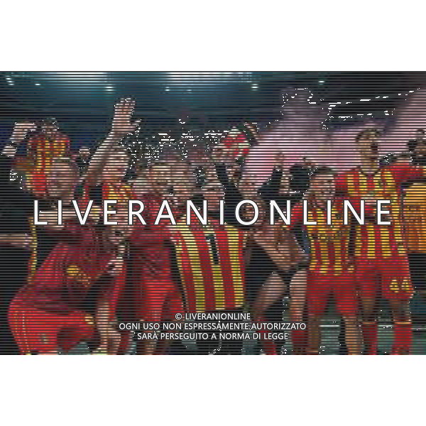 TVEM May 25, 2025 Roma, Italy - SS Lazio vs US Lecce - Italian soccer serie A 2024/25 - Olympic Stadium. In the pic: players of US Lecce celebrates the victory for Graziano Fiorita ©TVEM Emmanuele Mastrodonato - AGENZIA ALDO LIVERANI SAS