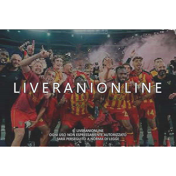 TVEM May 25, 2025 Roma, Italy - SS Lazio vs US Lecce - Italian soccer serie A 2024/25 - Olympic Stadium. In the pic: players of US Lecce celebrates the victory ©TVEM Emmanuele Mastrodonato - AGENZIA ALDO LIVERANI SAS