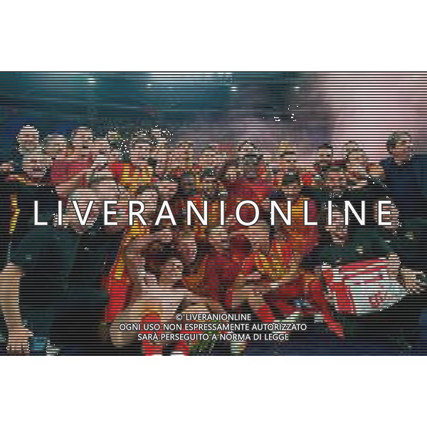 TVEM May 25, 2025 Roma, Italy - SS Lazio vs US Lecce - Italian soccer serie A 2024/25 - Olympic Stadium. In the pic: players of US Lecce celebrates the victory ©TVEM Emmanuele Mastrodonato - AGENZIA ALDO LIVERANI SAS