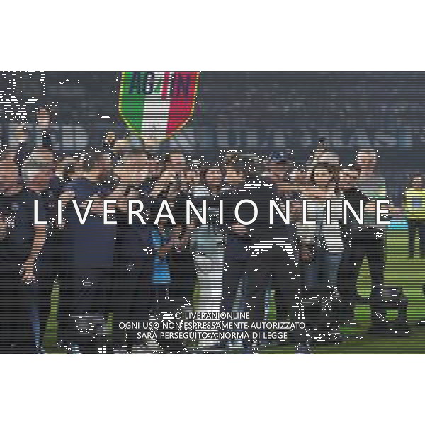23-05-2025 NAPOLI-CAMPIONATO DI CALCIO SERIE A NAPOLI CAGLIARI NELLA FOTO: FESTA SCUDETTO, ANTONIO CONTE ABBRACCIA LA FIGLIA FOTO MOSCA \AGENZIA LIVERANI SAS