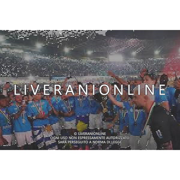 23-05-2025 NAPOLI-CAMPIONATO DI CALCIO SERIE A NAPOLI CAGLIARI NELLA FOTO: FESTA SCUDETTO I GIOCATORI DEL NAPOLI FESTEGGIANO IL 4 SCUDETTO FOTO MOSCA \AGENZIA LIVERANI SAS