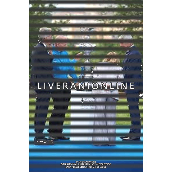 Roma - 26 Maggio 2025 Il Presidente del Consiglio dei Ministri, Giorgia Meloni, partecipa alla ‘Presentazione ufficiale dei trofei della Louis Vuitton Cup e dell\'America\'s Cup‘ Nella Foto: Gaetano Manfredi, Grant Dalton, Giorgia Meloni, Andrea Abodi  Andrea Bracaglia- AGENZIA ALDO LIVERANI SAS