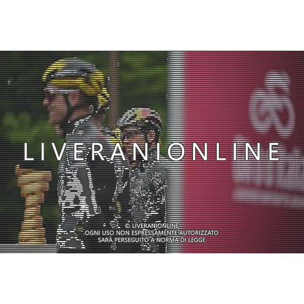 27-05-2025 Giro D\'italia; Tappa 16 Piazzola Sul Brenta - Brentonico San Valentino; 2025, Visma - Lease A Bike; Van Aert, Wout; Piazzola Sul Brenta; ©SIROTTI - AGENZIA ALDO LIVERANI SAS