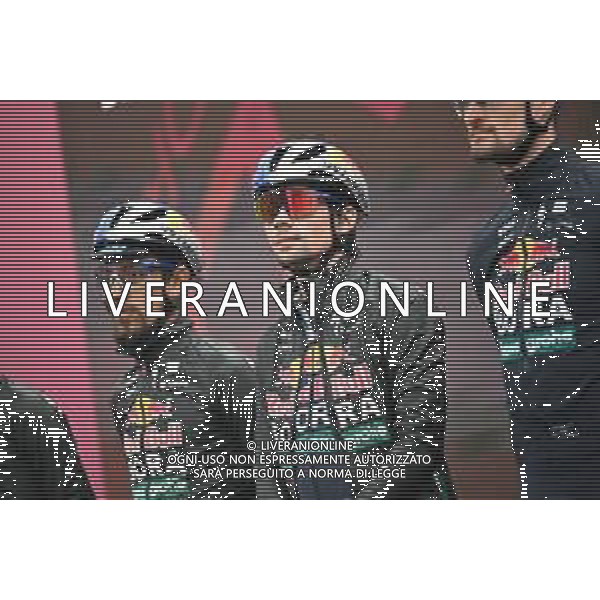 27-05-2025 Giro D\'italia; Tappa 16 Piazzola Sul Brenta - Brentonico San Valentino; 2025, Red Bull - Bora Hansgrohe; Roglic, Primoz; Piazzola Sul Brenta; ©SIROTTI - AGENZIA ALDO LIVERANI SAS