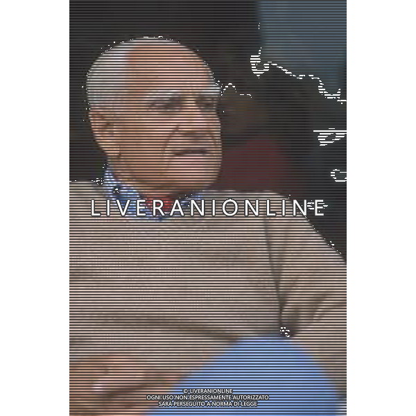 DIAP-RETROSPETTIVA ALBERTO MORAVIA SCRITTORE NELLA FOTO ALBERTO MORAVIA A VENEZIA NELL\'ANNO 1981 AG ALDO LIVERANI SAS