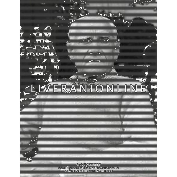NEG-RETROSPETTIVA ALBERTO MORAVIA SCRITTORE NELLA FOTO ALBERTO MORAVIA A VENEZIA NELL\'ANNO 1981 AG ALDO LIVERANI SAS